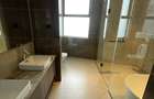 4 Bed Apartment with En Suite in Riverside - 18