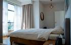 4 Bed Apartment with En Suite at Riverside Drive - 14