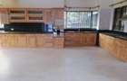 5 Bed Townhouse with En Suite in Westlands Area - 7