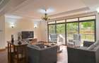 Furnished 3 Bed Apartment with En Suite at Riverside - 9