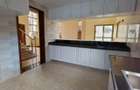 5 Bed Townhouse with En Suite in Lavington - 8