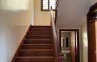5 Bed Townhouse with En Suite at Lavington - 12