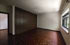 5 Bed Townhouse with En Suite at Lavington - 20