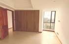 3 Bed Apartment with En Suite in Riverside - 9