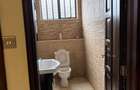 5 Bed Apartment with Garden in Nyari - 9