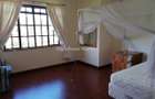 6 Bed Townhouse with En Suite at Karen - 10