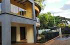 5 Bed Villa with En Suite at Lavington - 3