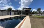 4 Bed Villa with En Suite in Nyari - 1