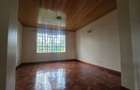 5 Bed Townhouse with En Suite in Lavington - 4