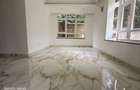 6 Bed Townhouse with En Suite at Lavington - 3