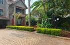 5 Bed Townhouse with En Suite at Lavington - 1