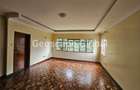 4 Bed Townhouse with En Suite in Spring Valley - 4