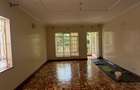 4 Bed Townhouse with En Suite in Lavington - 2