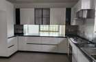 4 Bed Townhouse with En Suite in Runda - 6