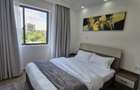 Serviced 2 Bed Apartment with En Suite in Riverside - 16