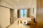 Furnished 4 Bed Apartment with En Suite in Spring Valley - 17