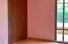 4 Bed Villa with En Suite in Windsor - 10