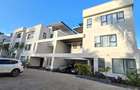 5 Bed Townhouse with En Suite at Lavington Green - 2