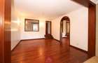 4 Bed House with En Suite at Loresho Ridge - 11