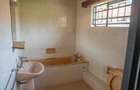 5 Bed House with En Suite in Nyari - 9