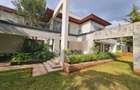 4 Bed House with En Suite in Karen - 2