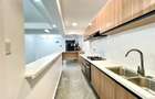 2 Bed Apartment with En Suite in Riverside - 2