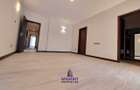 3 Bed Apartment with En Suite at Riverside Drive - 7