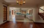 4 Bed House with En Suite in Runda - 3