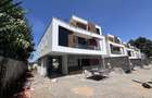 4 Bed Villa with En Suite in Runda - 2