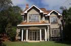 4 Bed Townhouse with En Suite in Lavington - 1