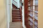 5 Bed House with En Suite in Runda - 10
