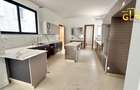 5 Bed Villa with En Suite in Lavington - 6