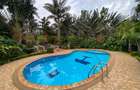 4 Bed House with En Suite in Runda - 12