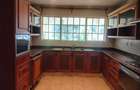 5 Bed Townhouse with Garden in Lavington - 3