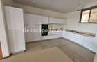 3 Bed Apartment with En Suite in Westlands Area - 8