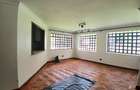 4 Bed House with En Suite at Lavington - 16