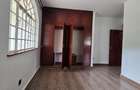5 Bed Townhouse with En Suite at Lavington Road - 16