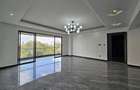 4 Bed Apartment with En Suite at Valley Arcade - 1