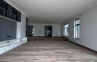 5 Bed Villa with En Suite in Lavington - 4