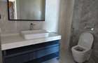 3 Bed Apartment with En Suite at Central - 17