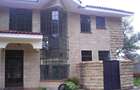 3 Bed Townhouse with En Suite in Ridgeways - 2