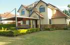4 Bed Townhouse with En Suite at Redhill - 1