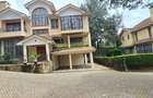 5 Bed Townhouse with En Suite at Off Convent Drive - 1