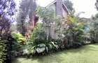4 Bed Townhouse with En Suite at Lavington - 2