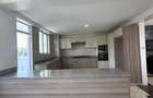 3 Bed Apartment with En Suite at Hatheru Road - 1