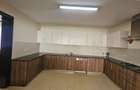 4 Bed Apartment with En Suite in Kilimani - 5