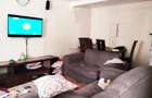 4 Bed House with En Suite in Donholm - 3