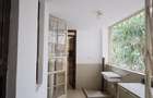 3 Bed Apartment with En Suite in Riverside - 13