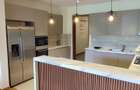 3 Bed Apartment with En Suite in Riverside - 7