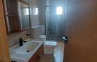 3 Bed Apartment with En Suite at Parklands - 7